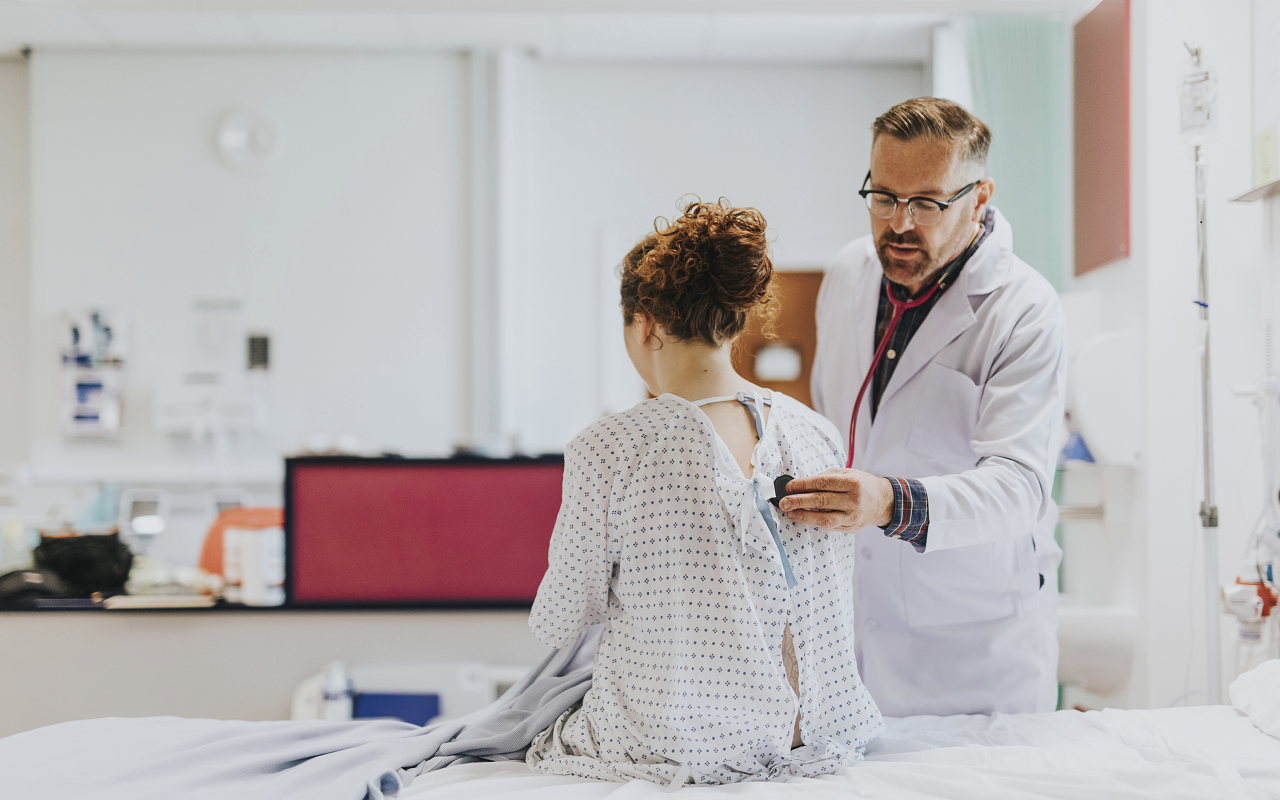 Ból nowotworowy budzi przerażenie – Okiem Eksperta