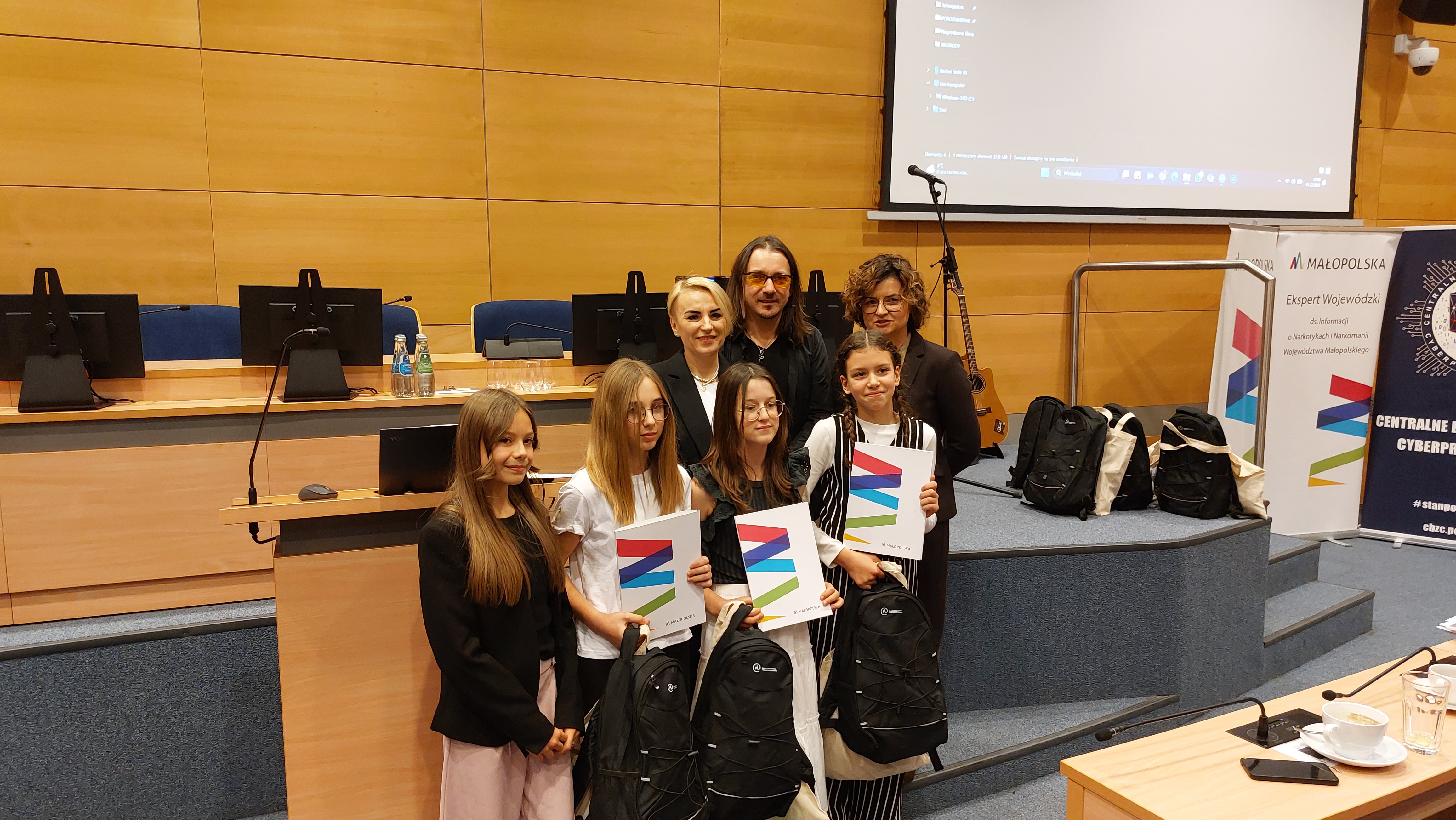 Autorki pracy wyróżnionej w konkursie