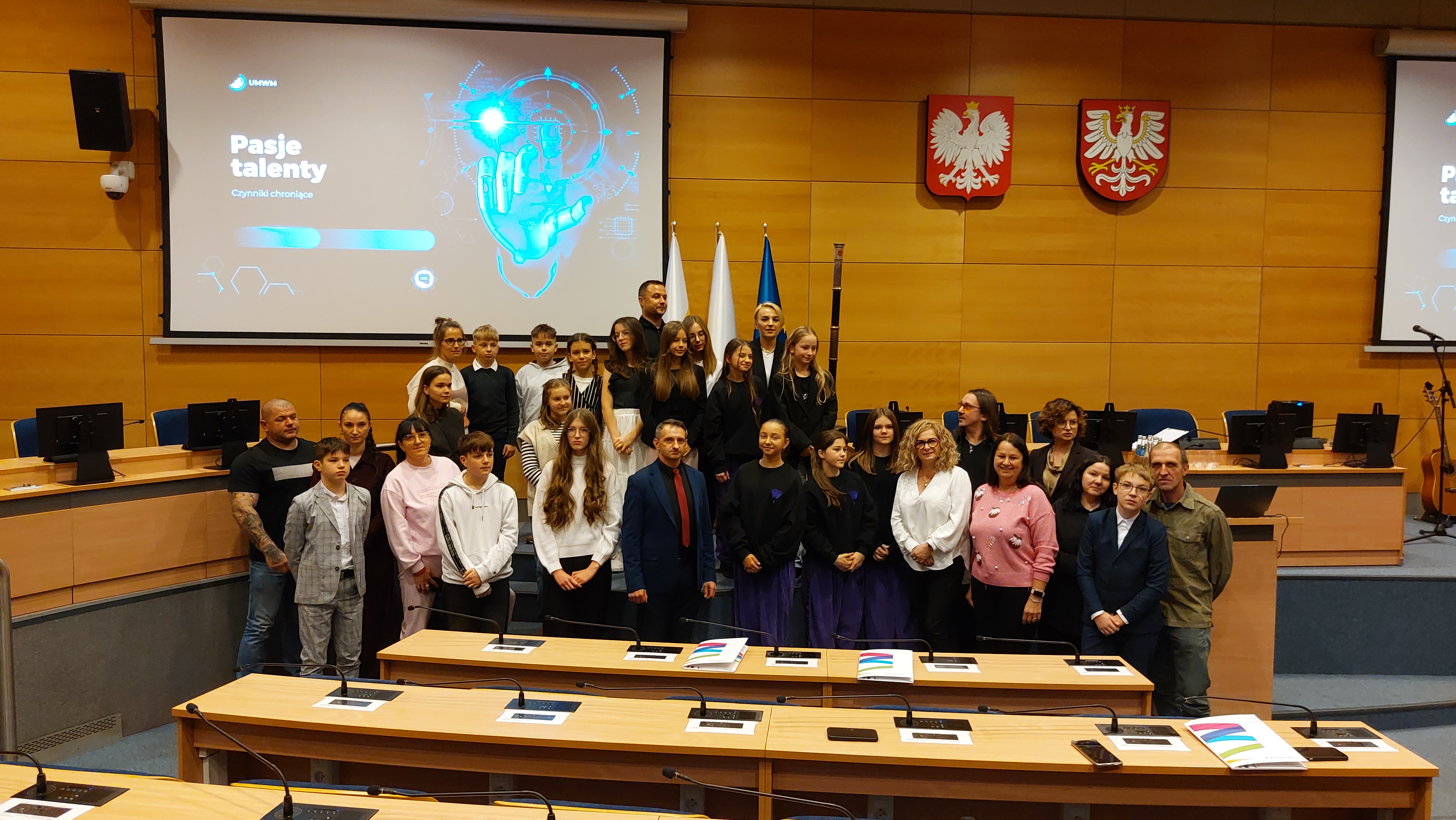 Wspólne zdjęcie uczestnikow spotkania